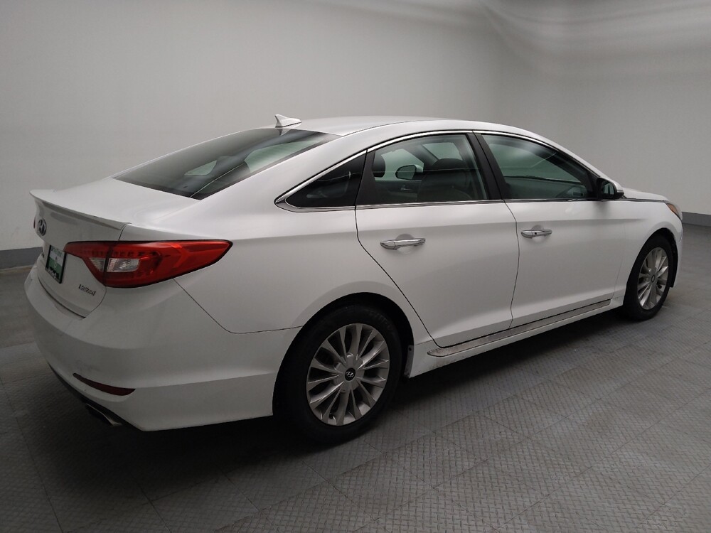 2015 Hyundai Sonata in Lombard, IL 60148 - 18094084 10