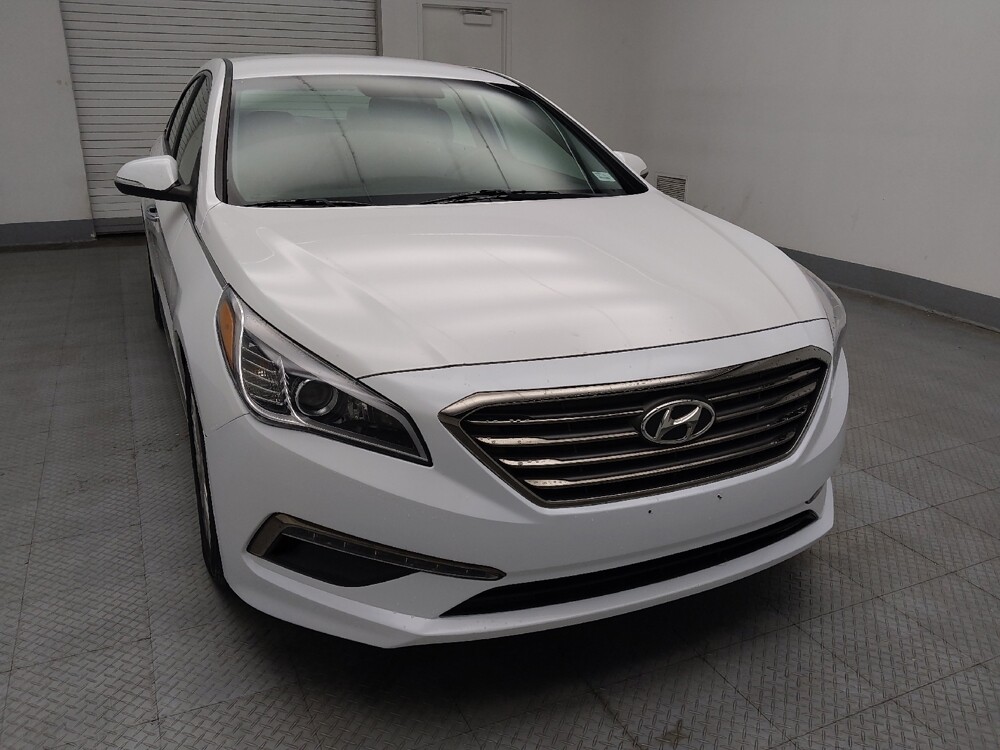 2015 Hyundai Sonata in Lombard, IL 60148 - 18094084 14
