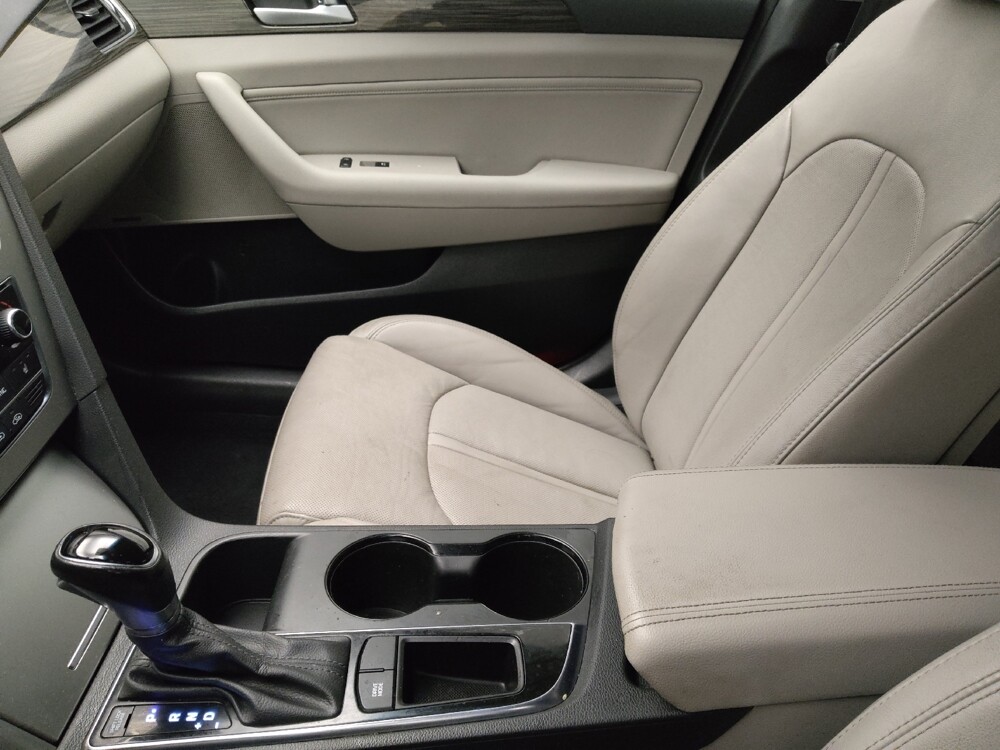 2015 Hyundai Sonata in Lombard, IL 60148 - 18094084 26