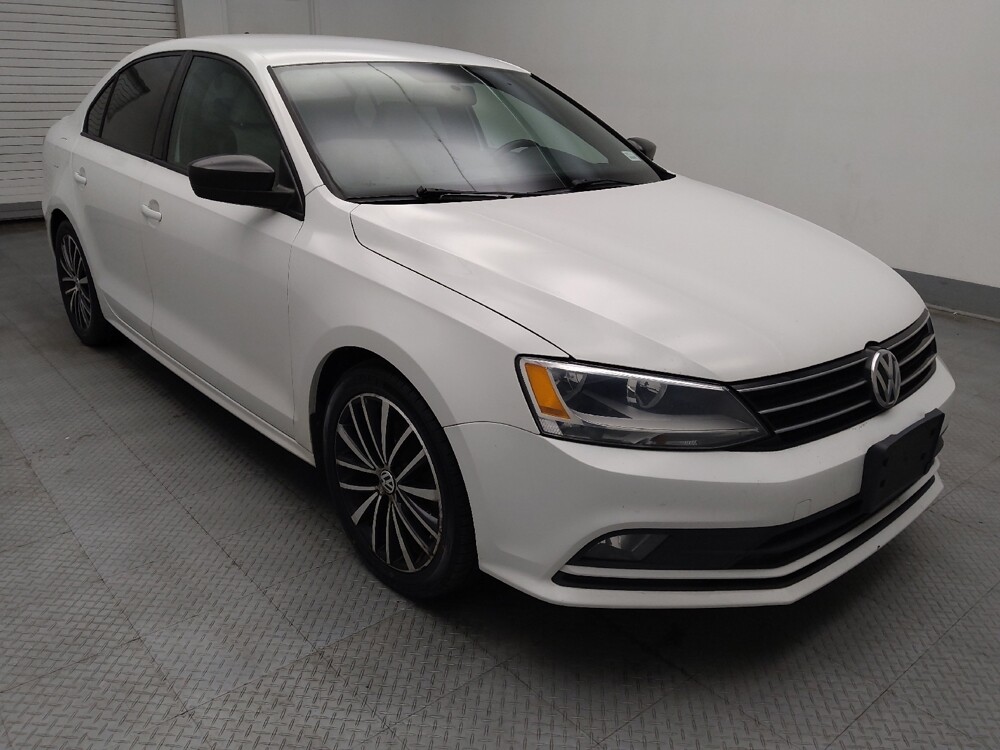 2016 Volkswagen Jetta in Lombard, IL 60148 - 18094086 13