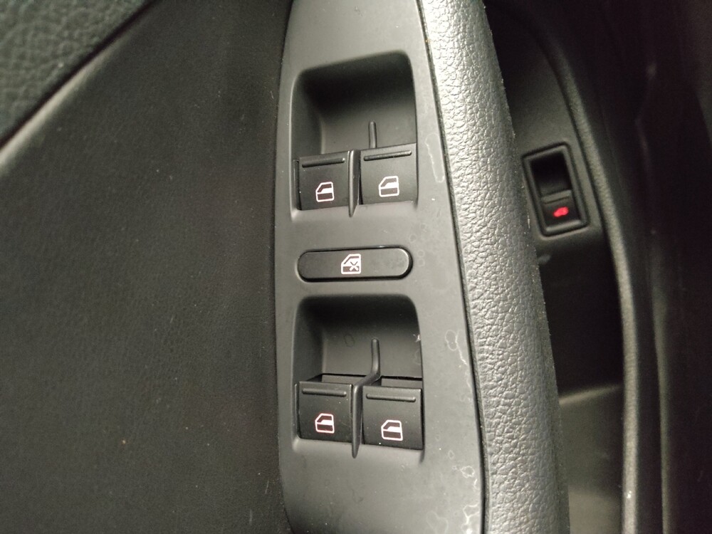 2016 Volkswagen Jetta in Lombard, IL 60148 - 18094086 27