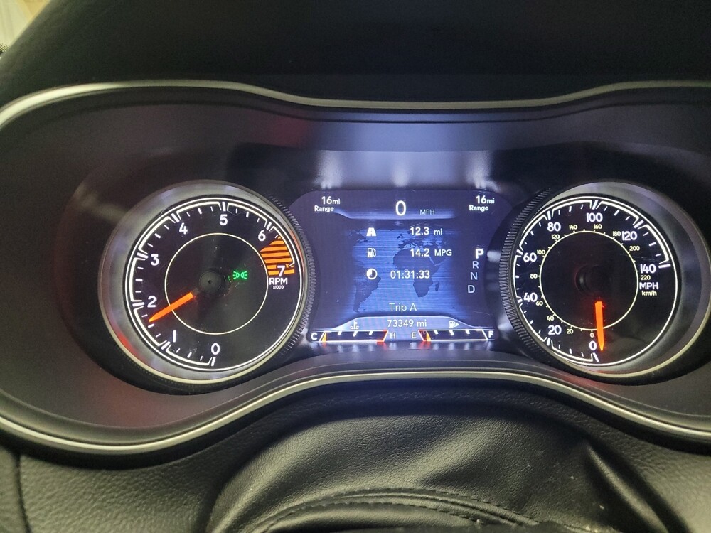 2020 Jeep Cherokee in Eastpointe, MI 48021 - 18094088 23