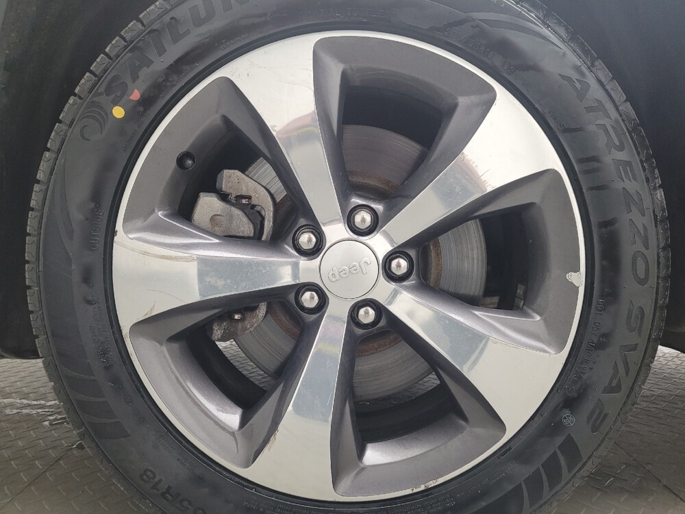 2020 Jeep Cherokee in Eastpointe, MI 48021 - 18094088 31