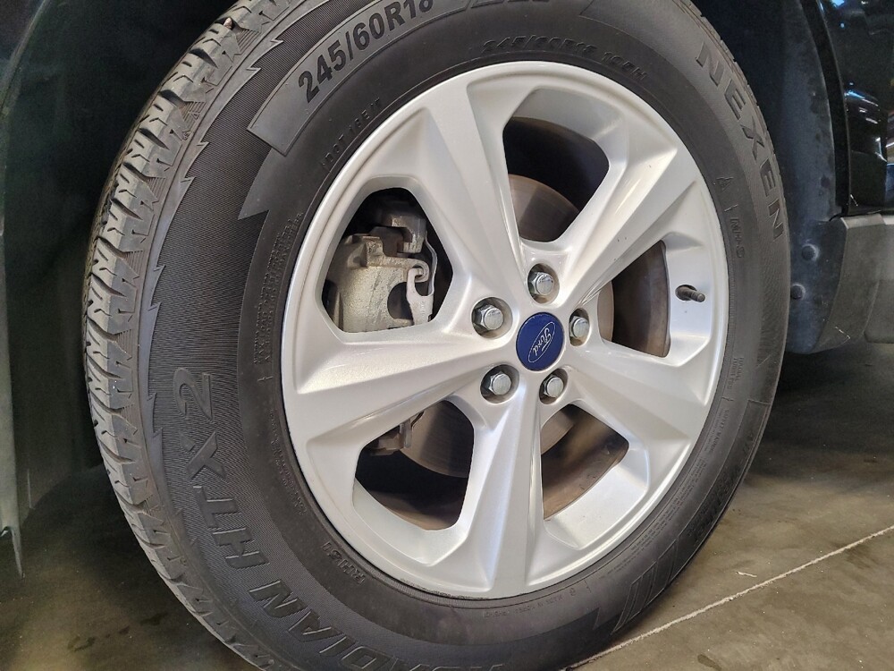 2017 Ford Edge in Riverside, CA 92504 - 18094091 31