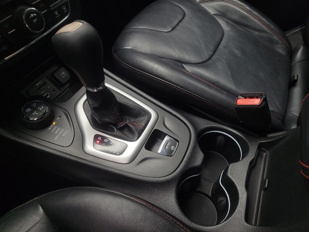 2014 Jeep Cherokee in Mishawaka, IN 46545 - 18094092 26