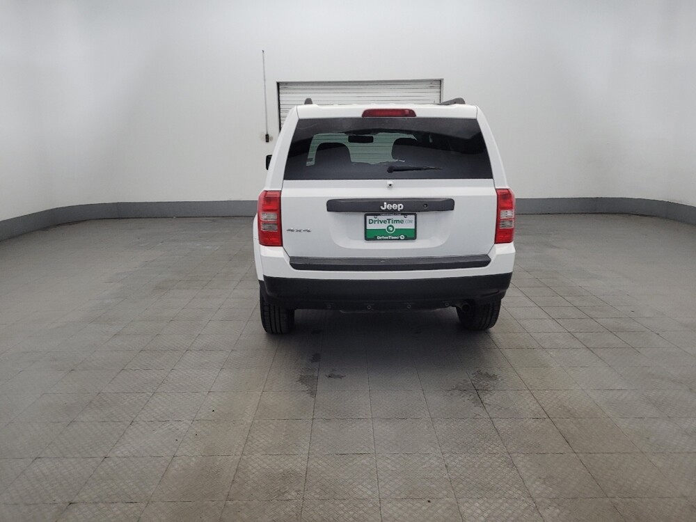 2015 Jeep Patriot in New Castle, DE 19720 - 18094093 6