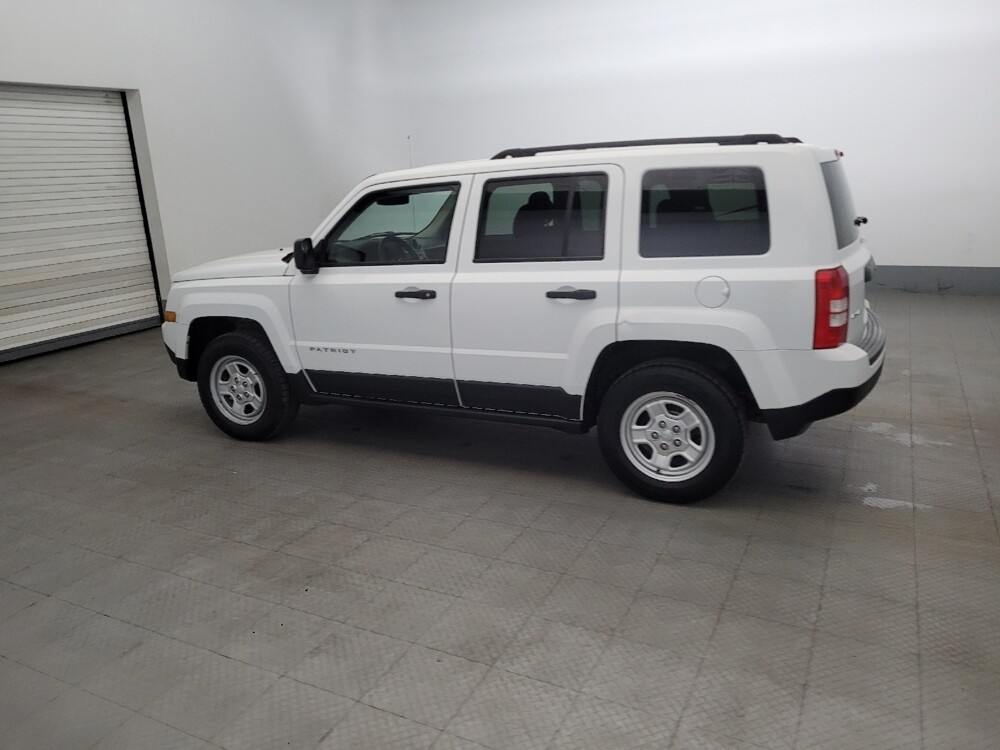 2015 Jeep Patriot in New Castle, DE 19720 - 18094093 3