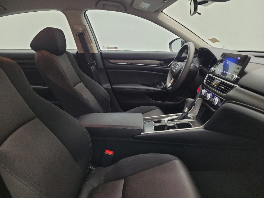 2019 Honda Accord in Fairfield, OH 45014 - 18094094 21
