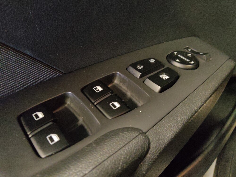 2018 Hyundai Accent in Phoenix, AZ 85015 - 18094095 27