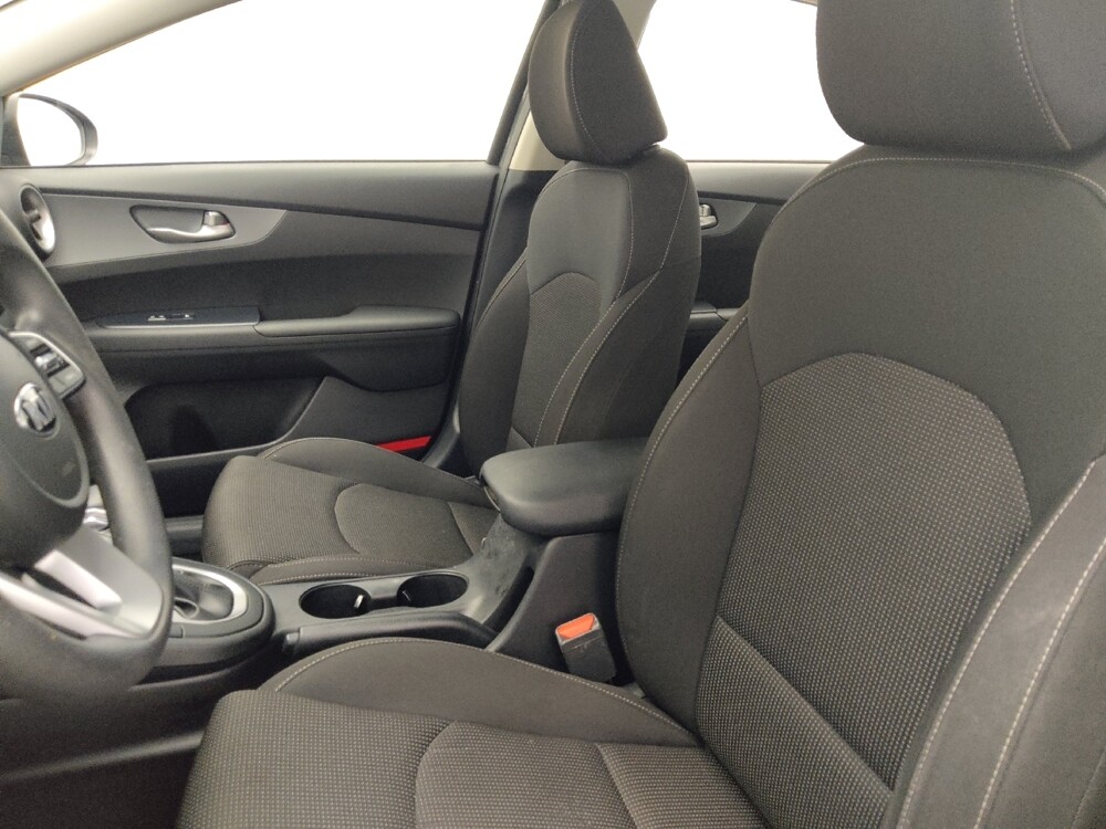2020 Kia Forte in Orlando, FL 32808 - 18094101 17