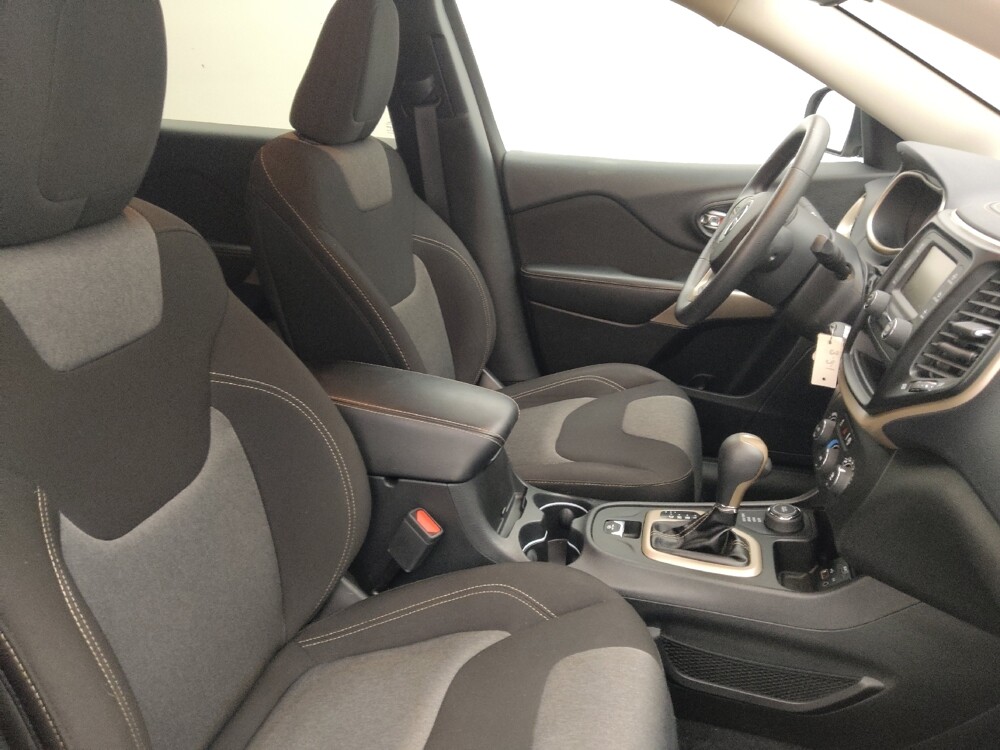 2018 Jeep Cherokee in Greenville, SC 29607 - 18094105 21