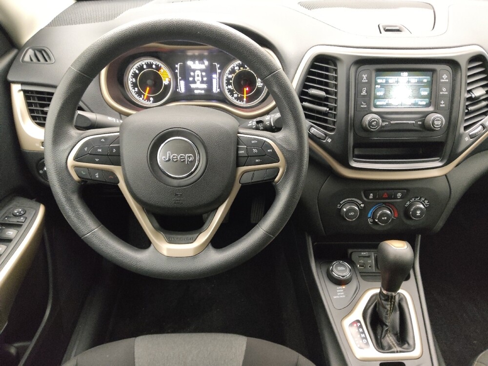 2018 Jeep Cherokee in Greenville, SC 29607 - 18094105 22