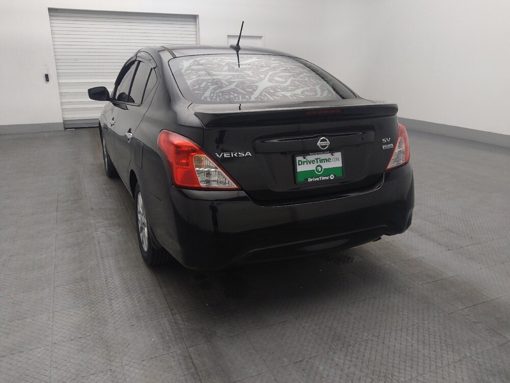 2018 Nissan Versa in Gainesville, FL 32609 - 18094107 6