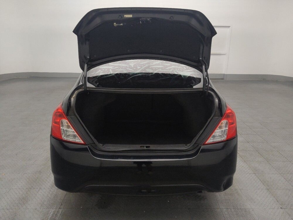 2018 Nissan Versa in Gainesville, FL 32609 - 18094107 29