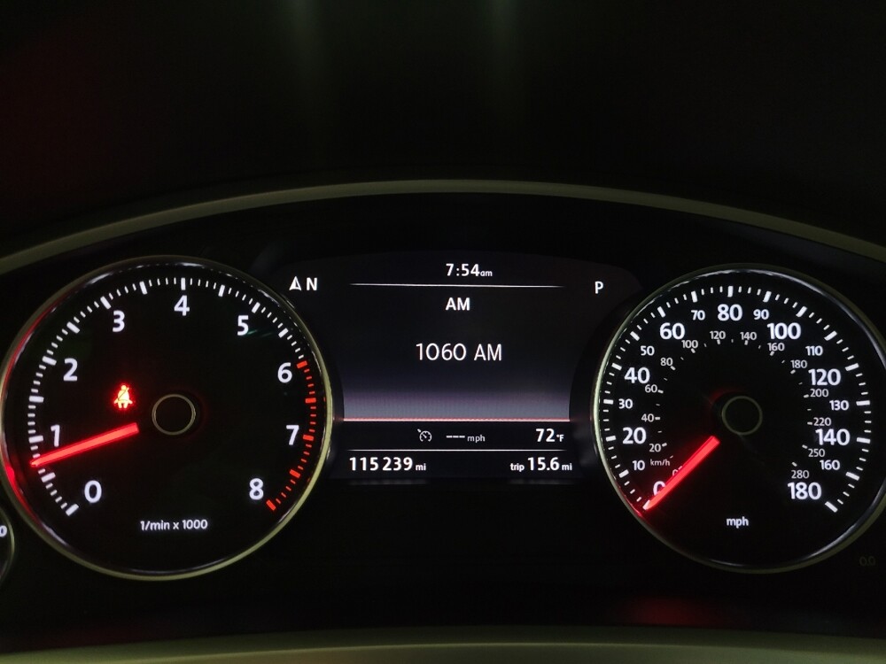 2013 Volkswagen Touareg in Chesapeake, VA 23320 - 18094111 23