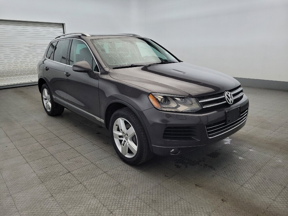2013 Volkswagen Touareg in Chesapeake, VA 23320 - 18094111 13