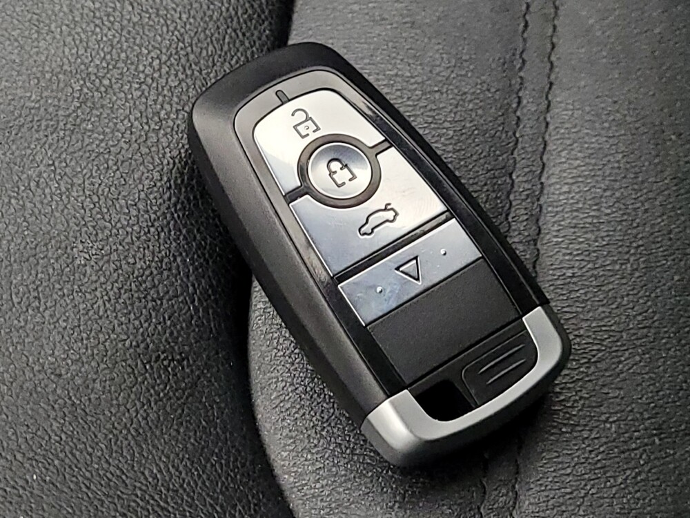 2015 Ford Edge in Mesa, AZ 85210 - 18094112 32