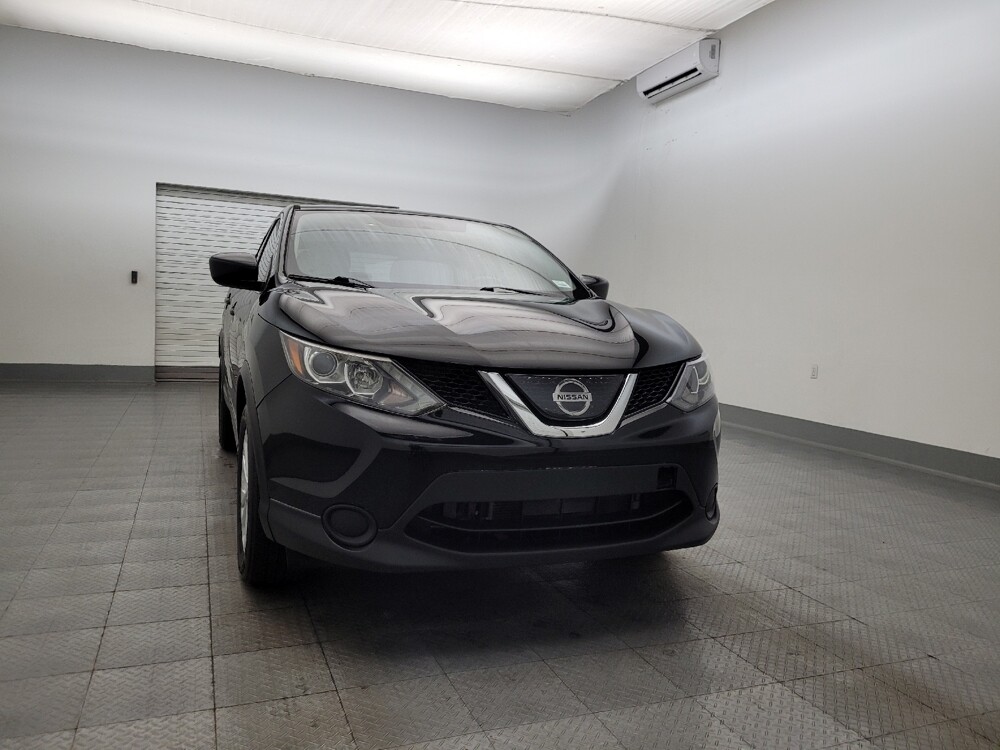 2017 Nissan Rogue Sport in Tucson, AZ 85705 - 18094113 14