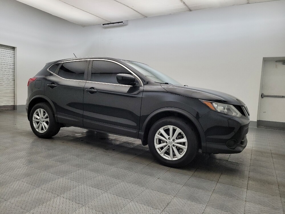 2017 Nissan Rogue Sport in Tucson, AZ 85705 - 18094113 11