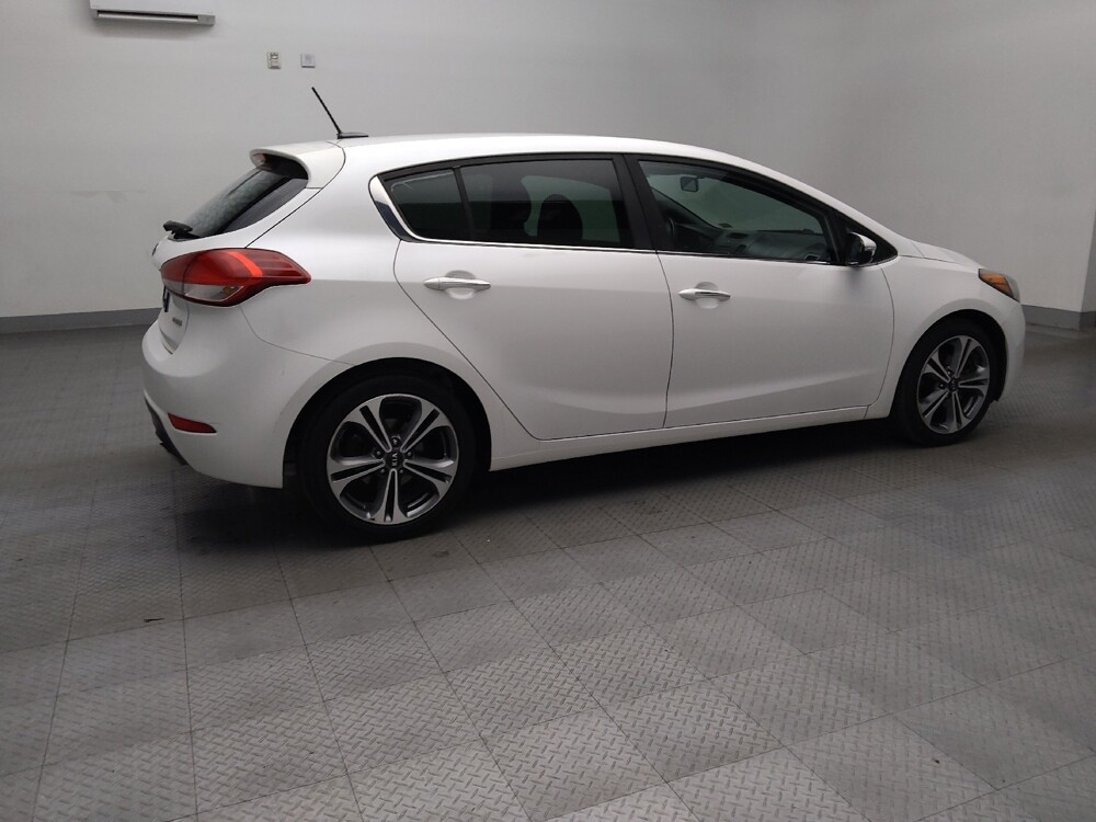 2016 Kia Forte in Temple, TX 76502 - 18094115 10