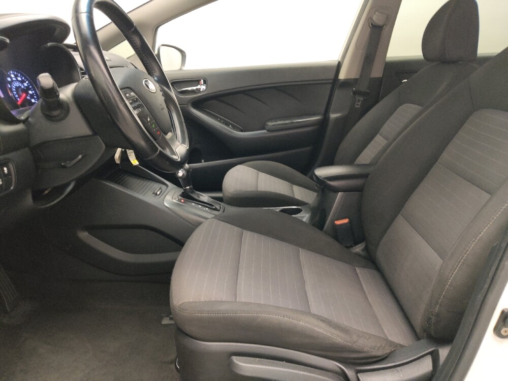 2016 Kia Forte in Temple, TX 76502 - 18094115 17
