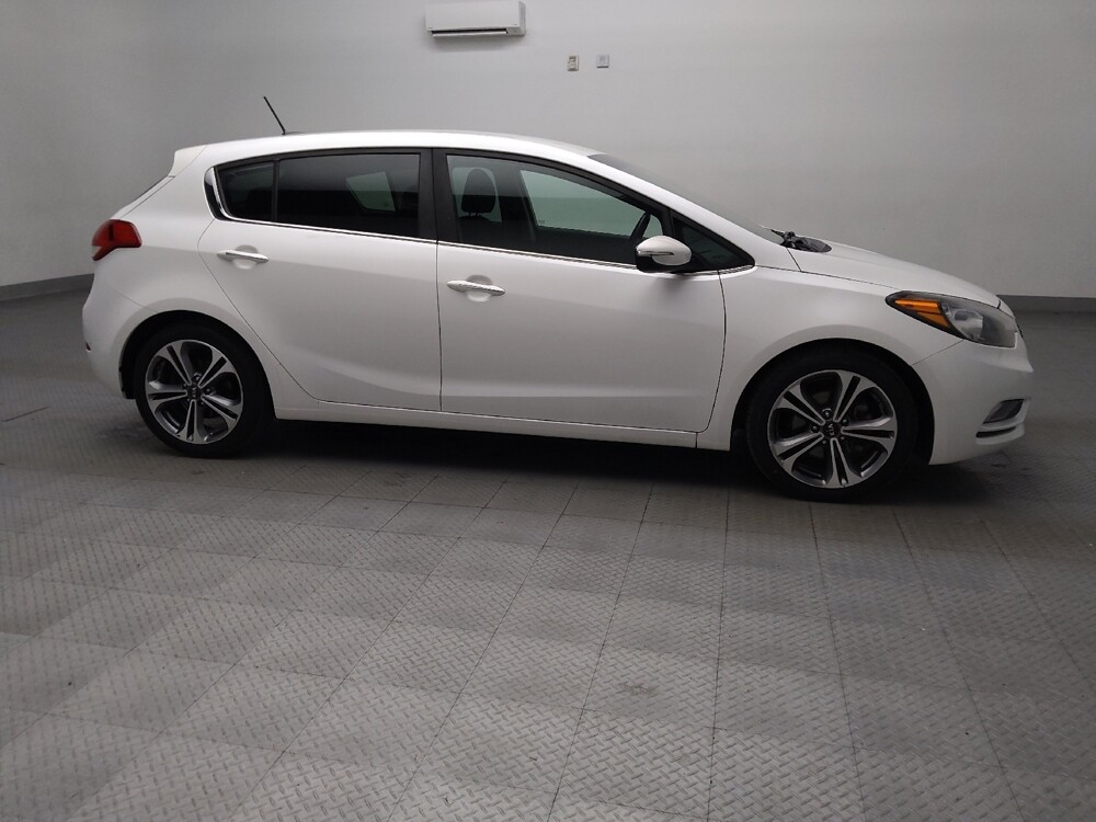 2016 Kia Forte in Temple, TX 76502 - 18094115 11