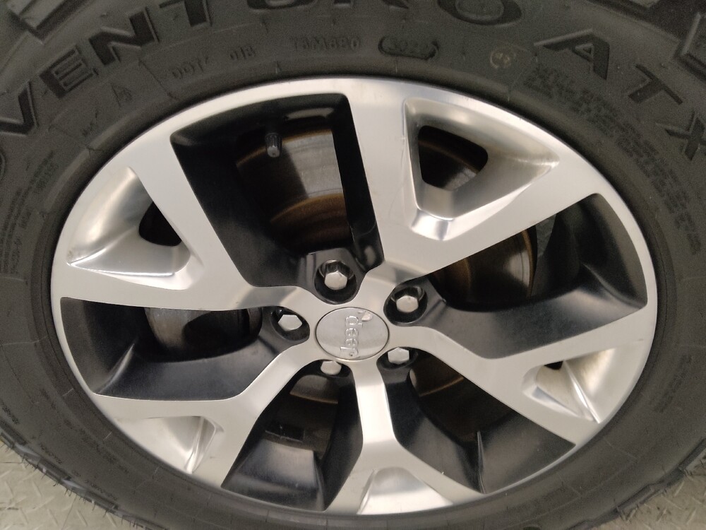 2015 Jeep Cherokee in Jackson, MS 39211 - 18094117 31