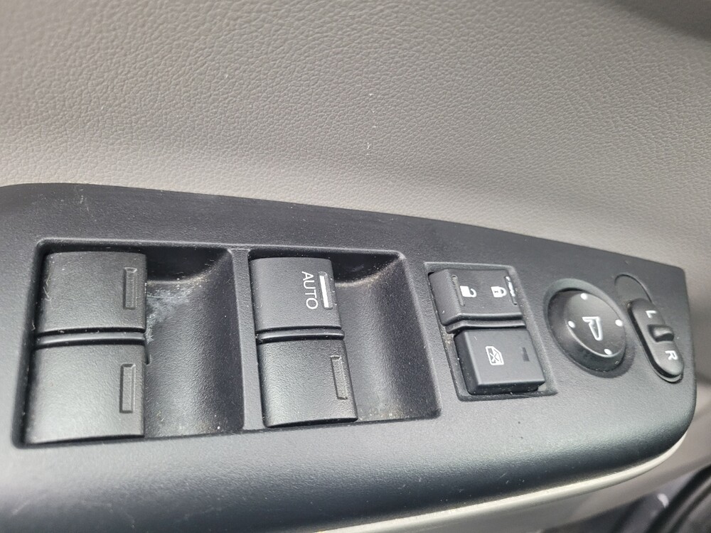 2013 Honda Civic in Memphis, TN 38115 - 18094119 27