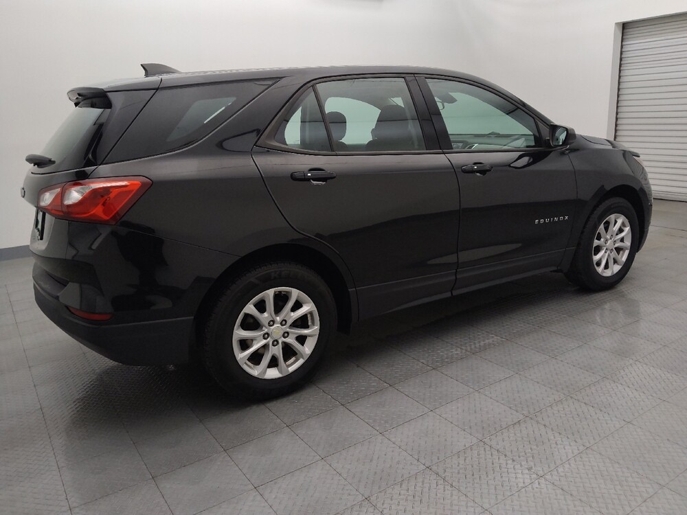 2019 Chevrolet Equinox in Corpus Christi, TX 78412 - 18094120 10