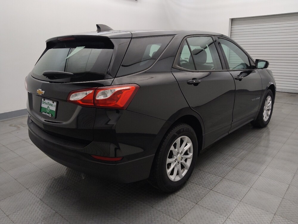 2019 Chevrolet Equinox in Corpus Christi, TX 78412 - 18094120 9