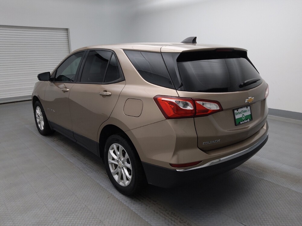 2018 Chevrolet Equinox in Denver, CO 80012 - 18094123 5