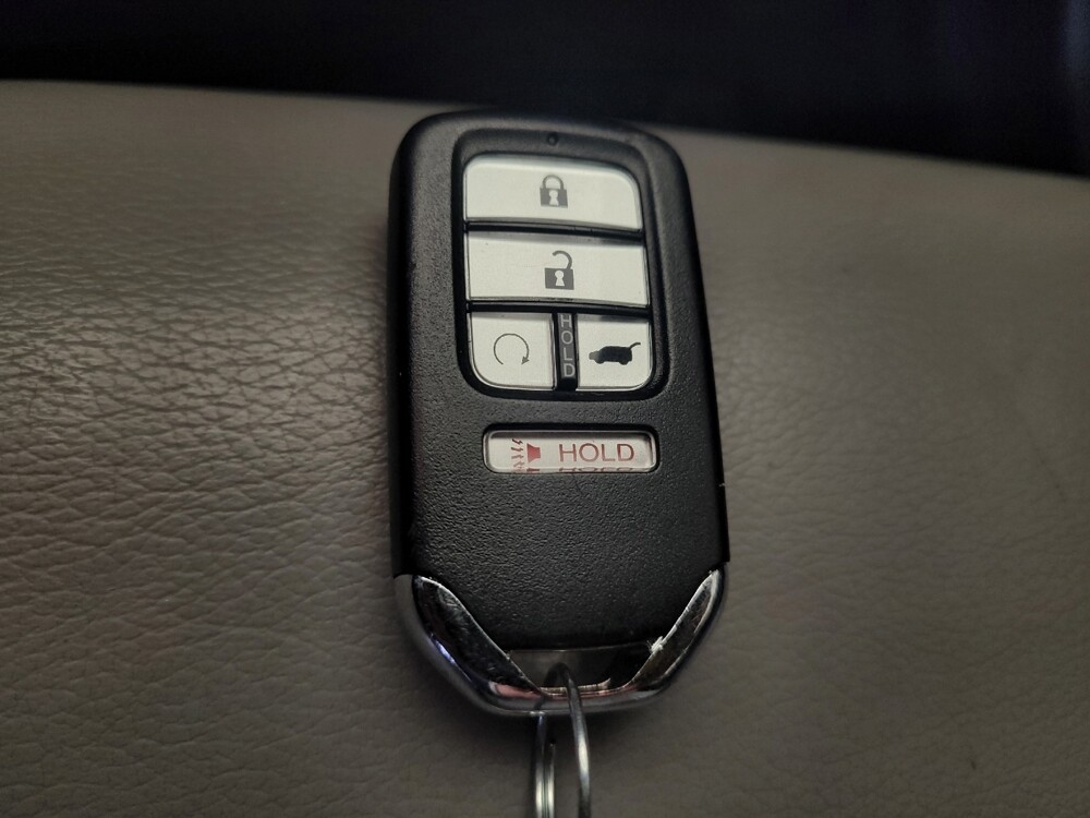 2019 Honda Pilot in Louisville, KY 40258 - 18094125 32