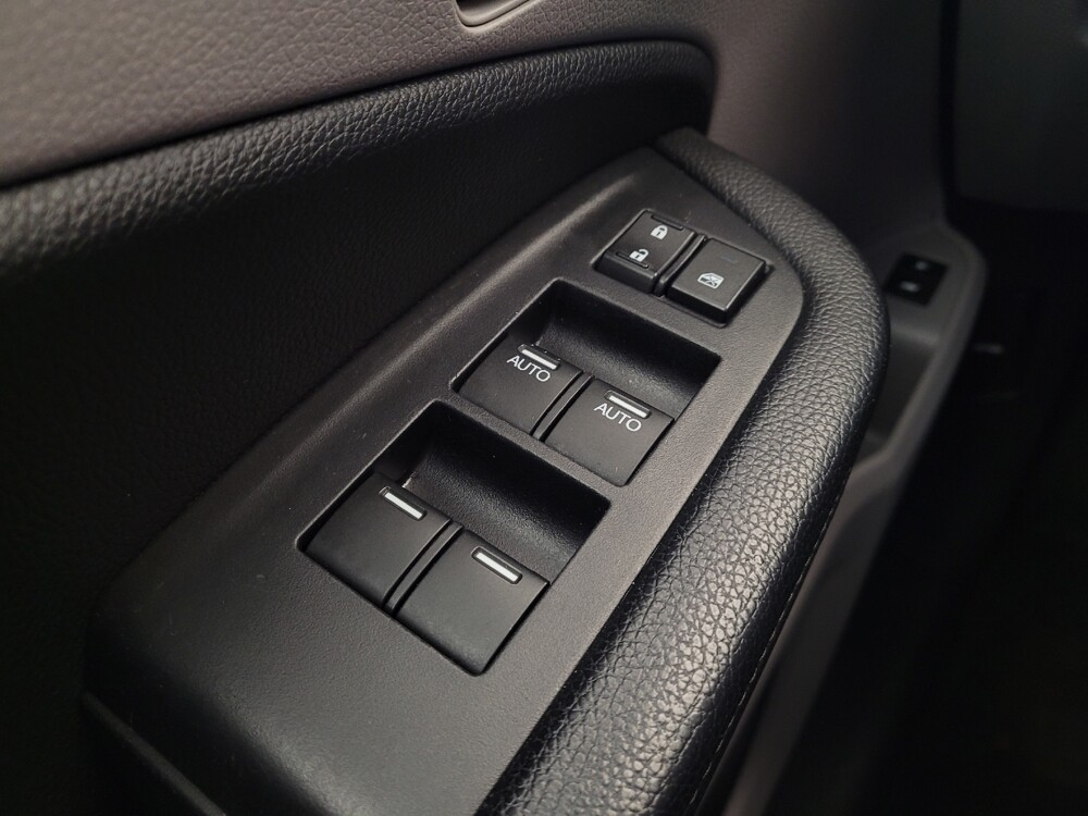 2019 Honda Pilot in Louisville, KY 40258 - 18094125 27