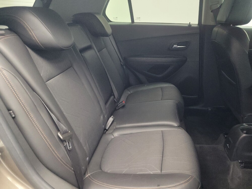 2022 Chevrolet Trax in Mishawaka, IN 46545 - 18094129 19