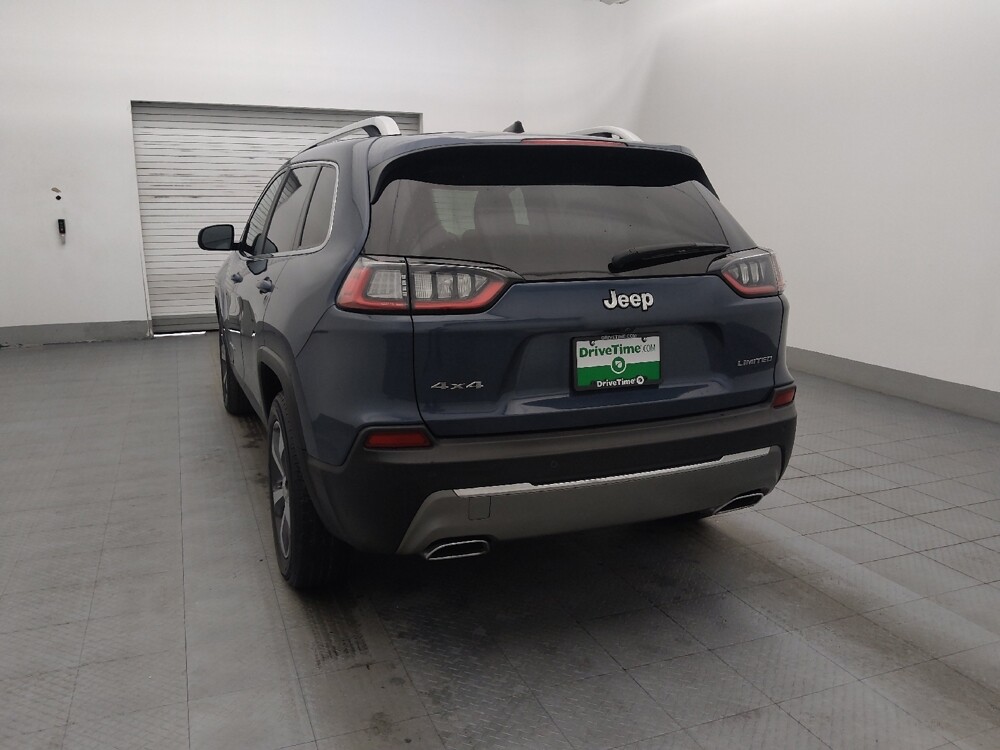 2019 Jeep Cherokee in Tampa, FL 33612 - 18094132 6
