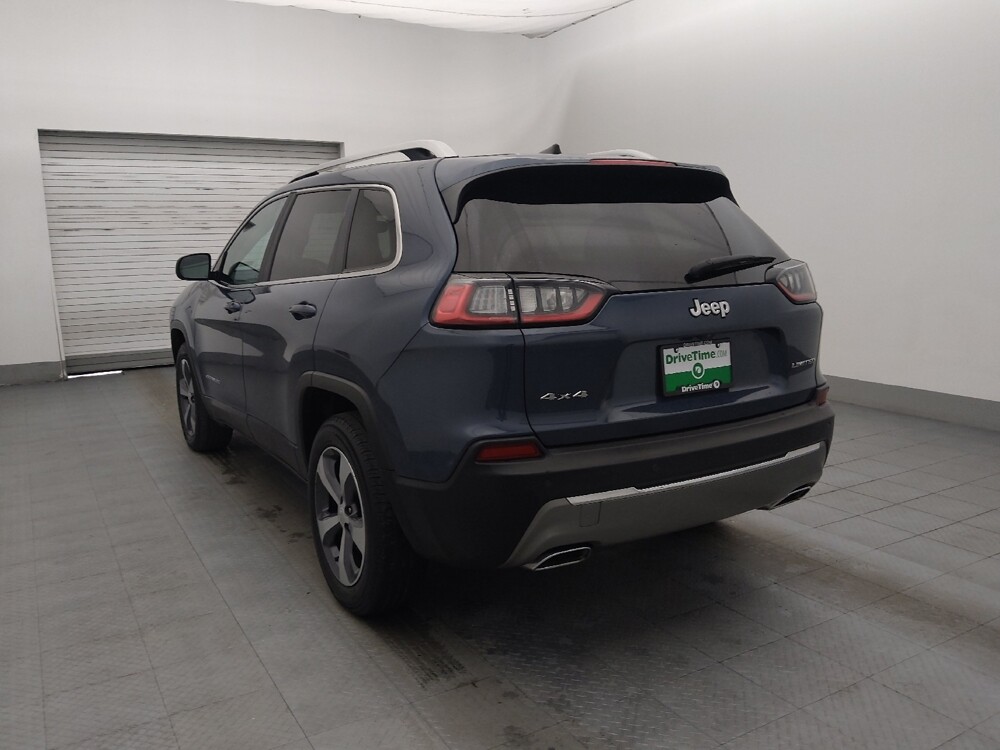 2019 Jeep Cherokee in Tampa, FL 33612 - 18094132 5