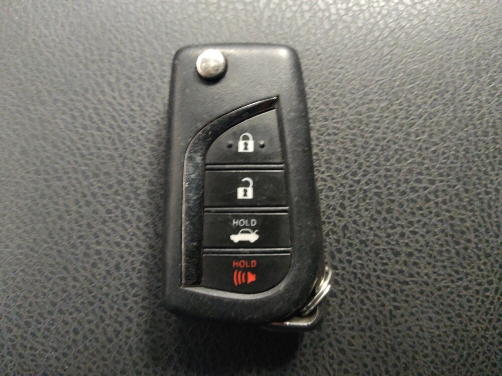 2021 Toyota Camry in Houston, TX 77074 - 18094143 32