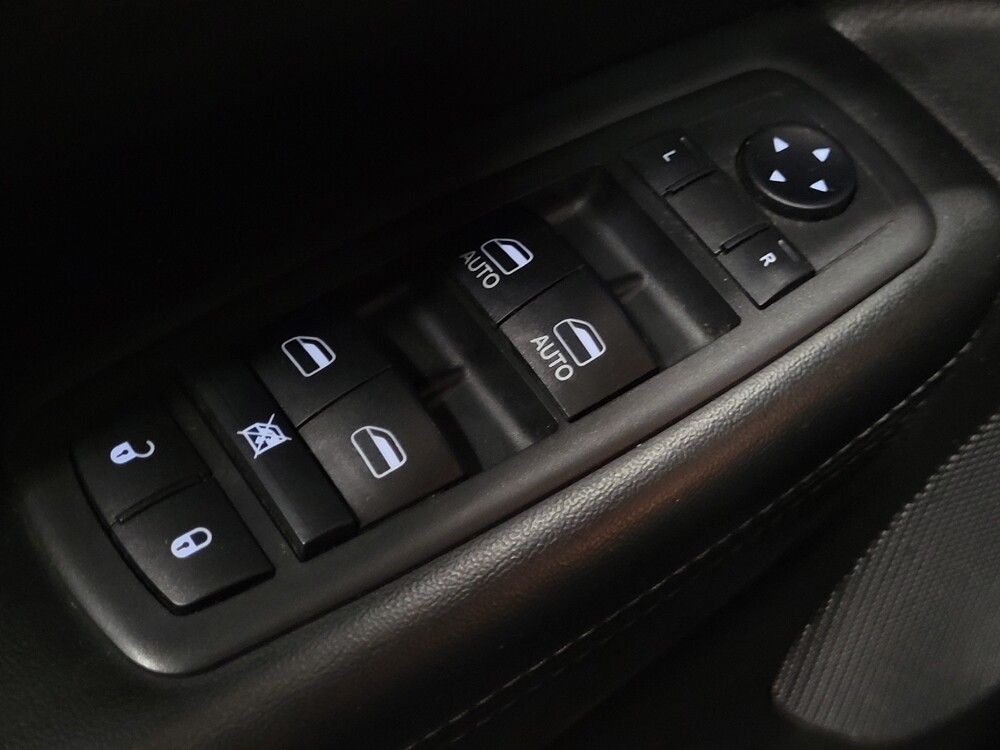 2019 Jeep Grand Cherokee in New Castle, DE 19720 - 18094151 27