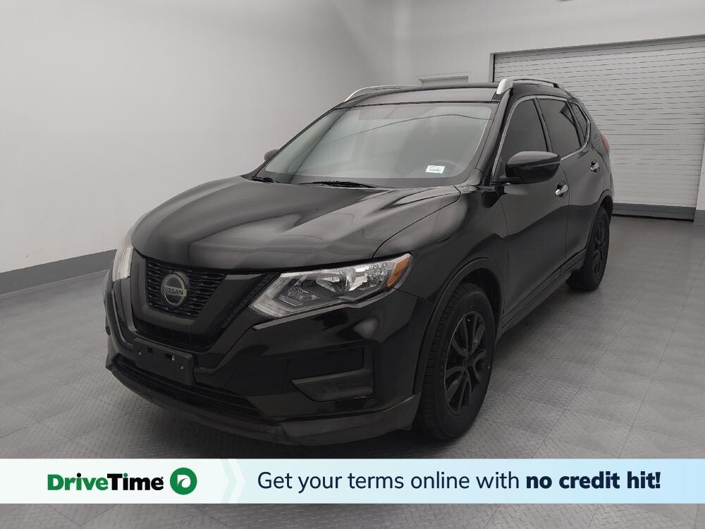 2018 Nissan Rogue in Independence, MO 64055 - 18094155