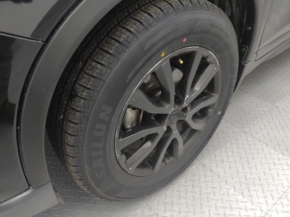 2018 Nissan Rogue in Independence, MO 64055 - 18094155 31