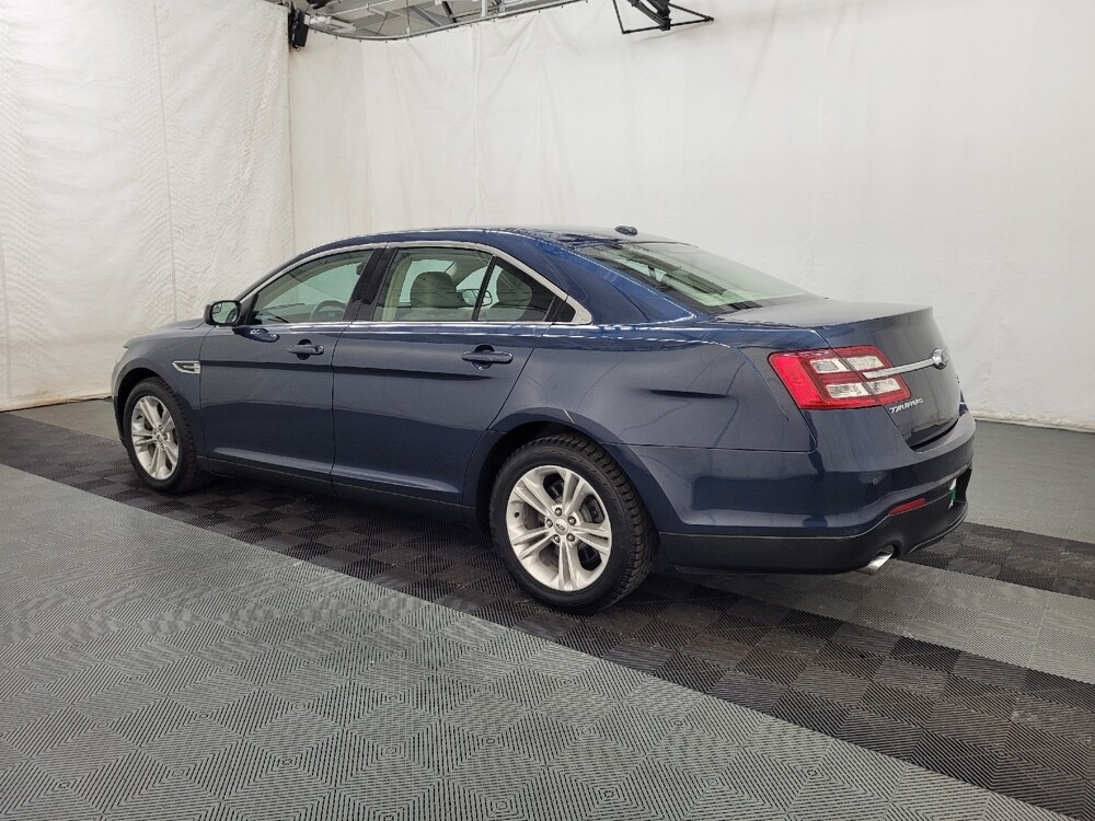 2017 Ford Taurus in Plymouth Meeting, PA 19462 - 18094159 3