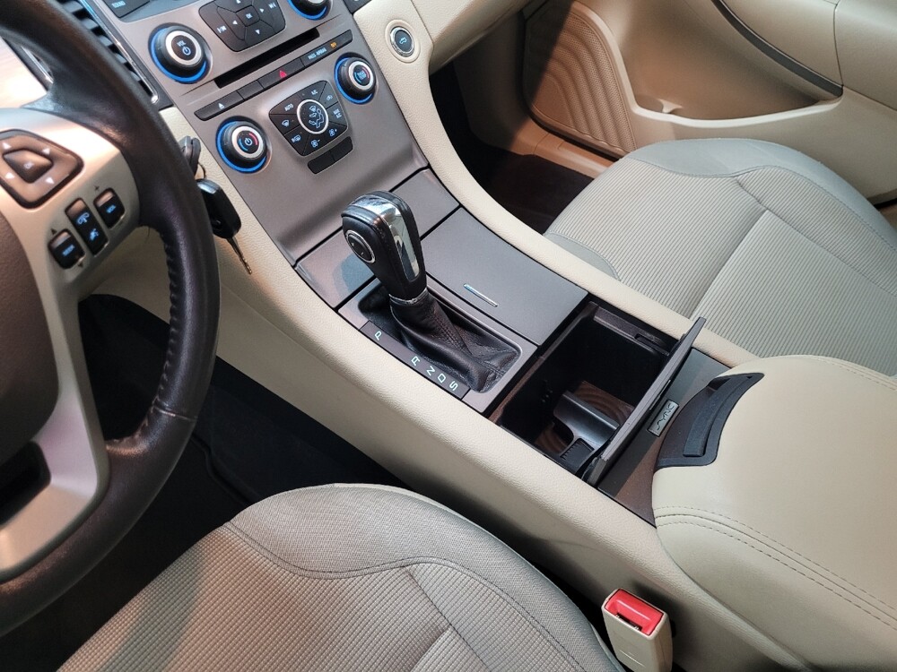 2017 Ford Taurus in Plymouth Meeting, PA 19462 - 18094159 26