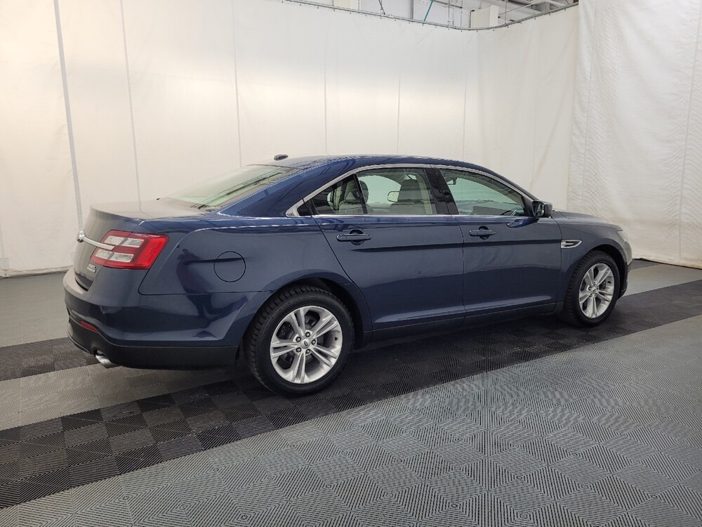 2017 Ford Taurus in Plymouth Meeting, PA 19462 - 18094159 10