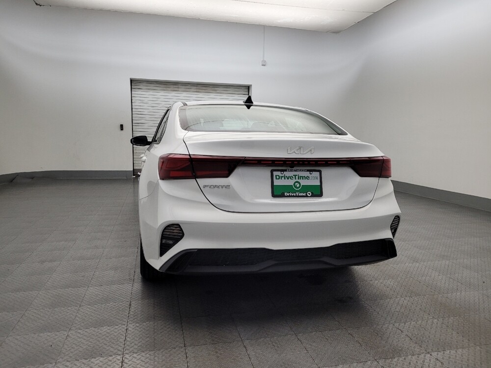 2022 Kia Forte in Albuquerque, NM 87123 - 18094162 6