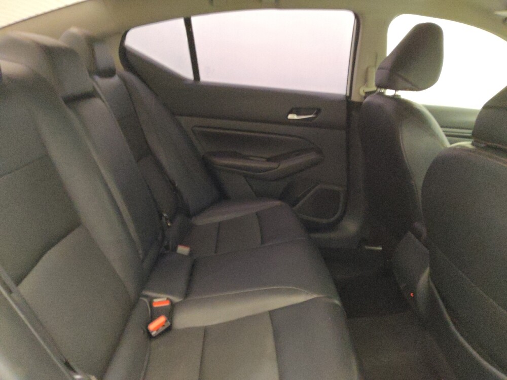 2022 Nissan Altima in Phoenix, AZ 85015 - 18094163 19