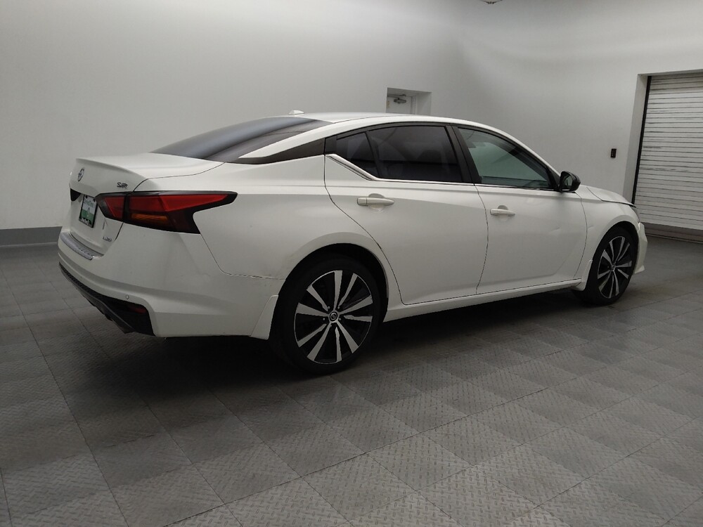 2022 Nissan Altima in Phoenix, AZ 85015 - 18094163 10