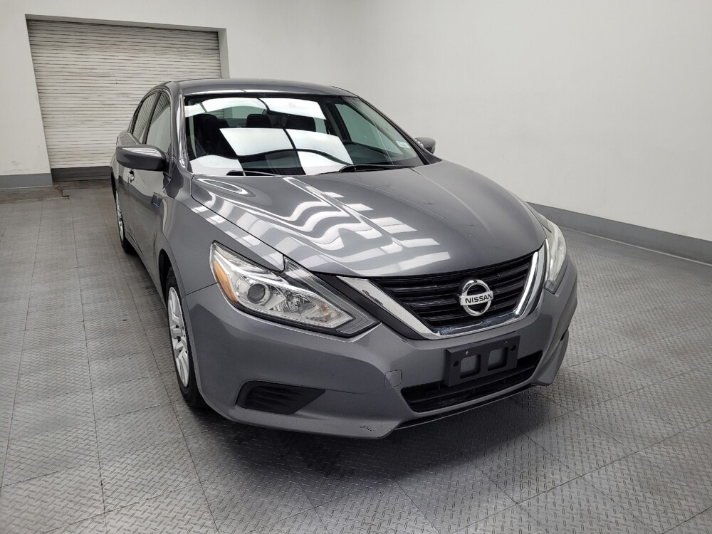 2017 Nissan Altima in Las Vegas, NV 89104 - 18094164 13
