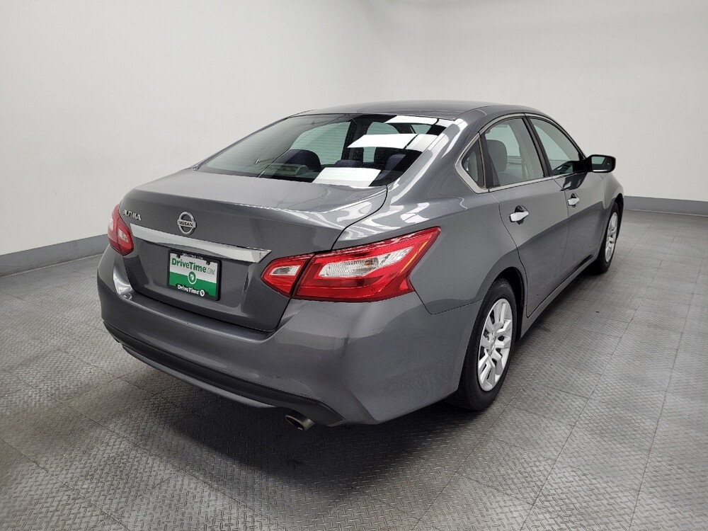 2017 Nissan Altima in Las Vegas, NV 89104 - 18094164 9