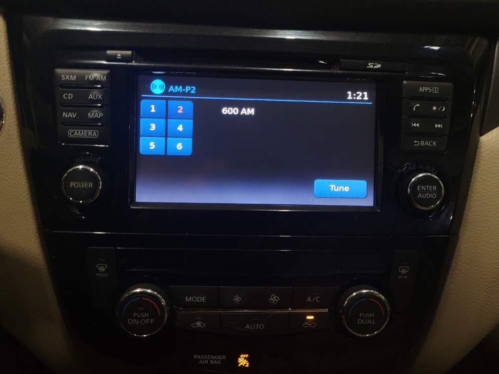 2015 Nissan Rogue in New Castle, DE 19720 - 18094170 25