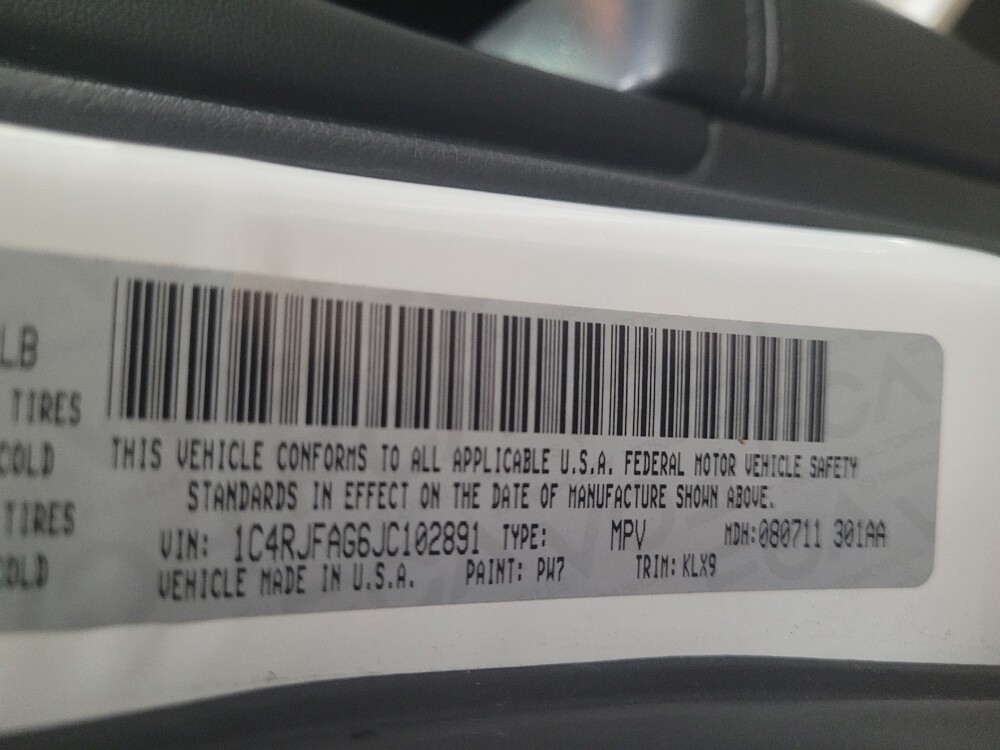 2018 Jeep Grand Cherokee in Laurel, MD 20724 - 18094175 33